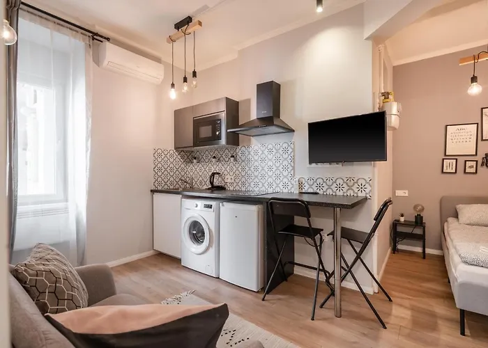 D71 Superior Apartments, Location, By Bqa