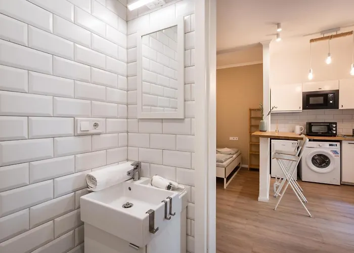 D71 Superior Apartments, Location, By Bqa *